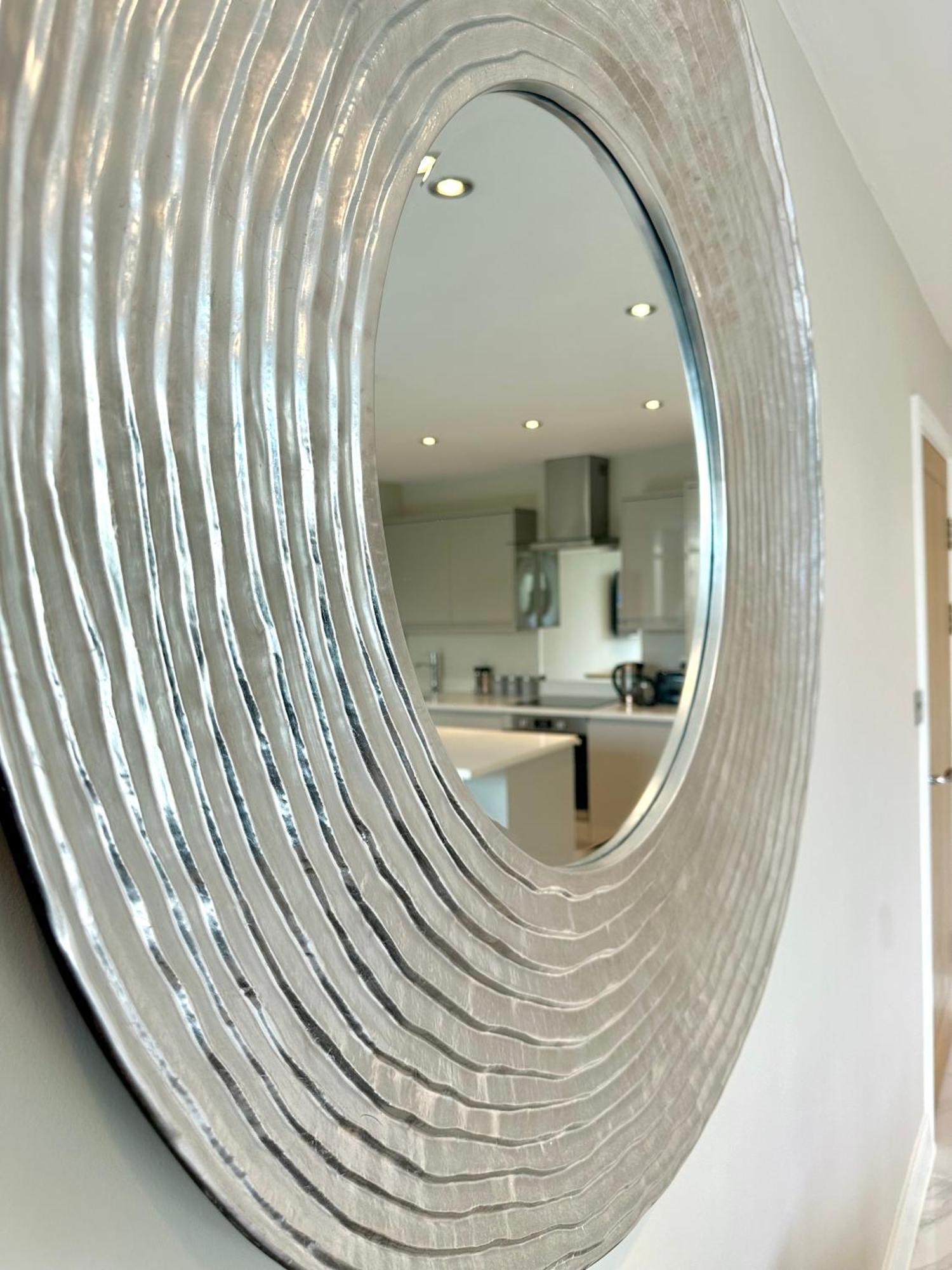 Superior Apartment In Cardiff City Centre Exterior foto